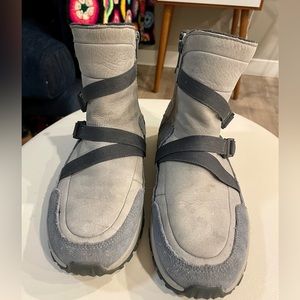 Women’s Merrell insulated boots size 6.5